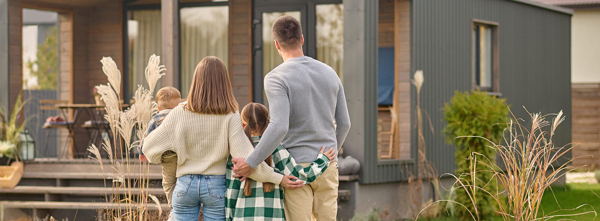 3 things to know before buying a house